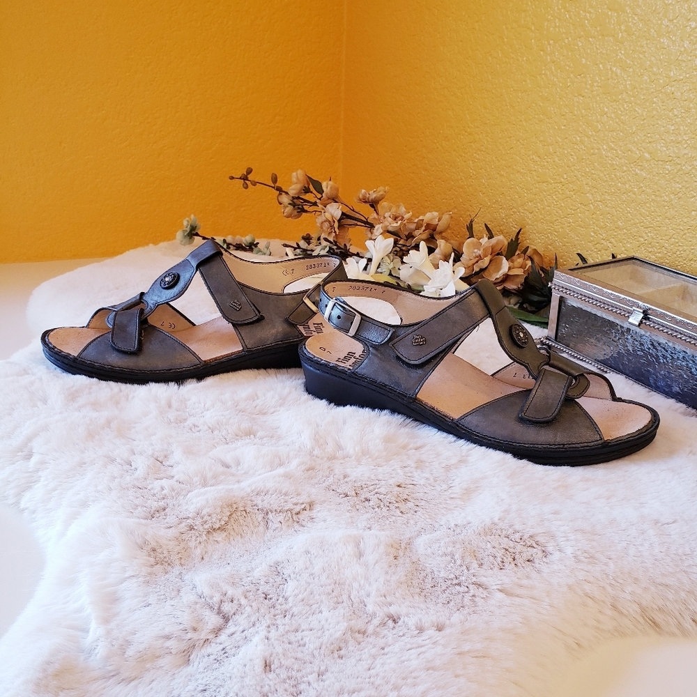 FINN COMFORT Adana Pewter Corten Leather T Strap Sling Silver Sandal Women US9.5 - Picture 13 of 16